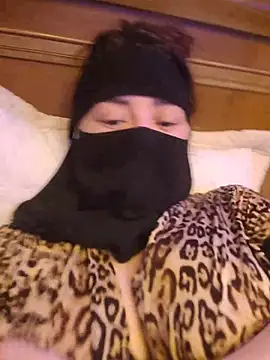 Bisan_sexy Adlı Modelin Web Kamerası Şovu