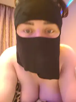 Bisan_sexy's Webcam Show
