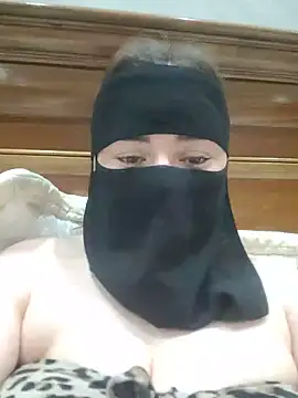 Bisan_sexy Adlı Modelin Web Kamerası Şovu