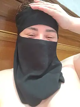 Bisan_sexy 在線直播表演