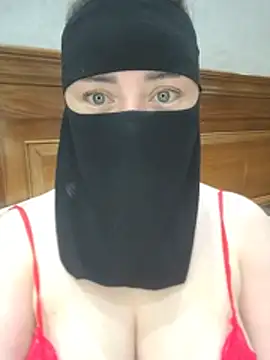 Bisan_sexy Adlı Modelin Web Kamerası Şovu