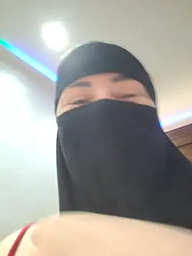 Bisan_sexy's Webcam Show