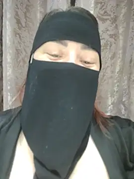 Bisan_sexy Adlı Modelin Web Kamerası Şovu