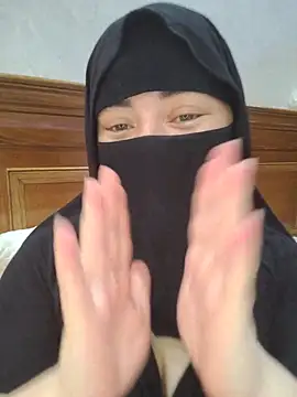 Bisan_sexy Adlı Modelin Web Kamerası Şovu