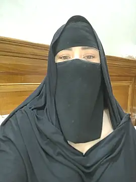 Bisan_sexy Adlı Modelin Web Kamerası Şovu