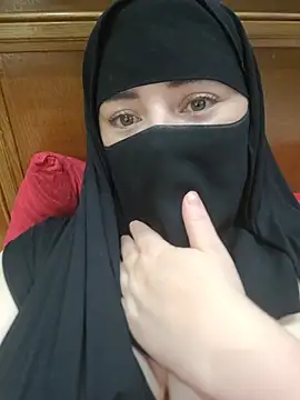 Bisan_sexy Adlı Modelin Web Kamerası Şovu