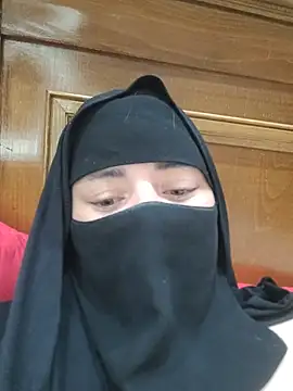 Bisan_sexy Adlı Modelin Web Kamerası Şovu