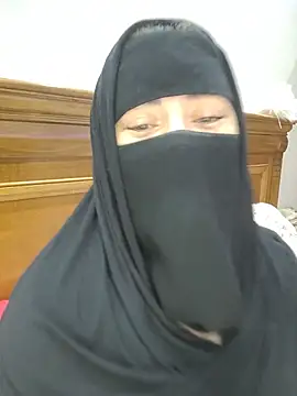 Bisan_sexy Adlı Modelin Web Kamerası Şovu