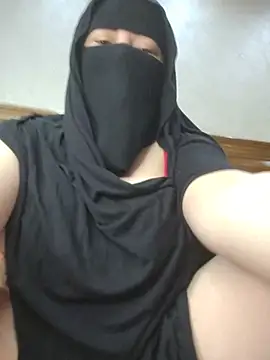 Bisan_sexy Adlı Modelin Web Kamerası Şovu