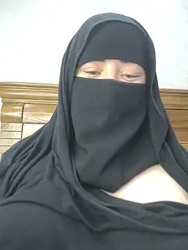 Bisan_sexy Adlı Modelin Web Kamerası Şovu