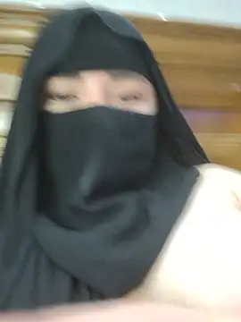 Bisan_sexy Adlı Modelin Web Kamerası Şovu