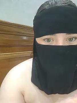 Bisan_sexy Webcam-Show