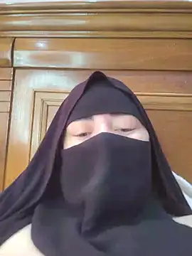 Bisan_sexy Adlı Modelin Web Kamerası Şovu