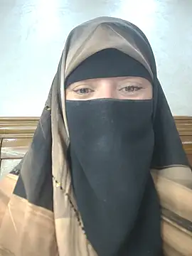 Bisan_sexy Adlı Modelin Web Kamerası Şovu