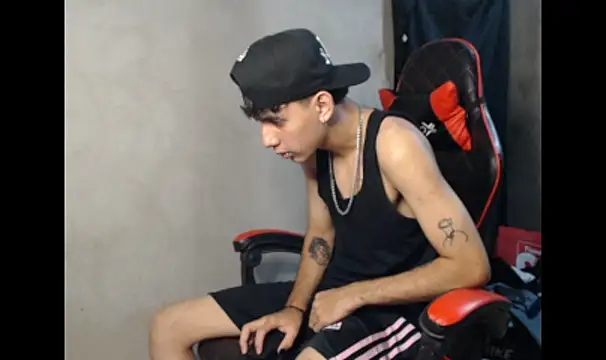 Garu_hot19's Webcam Show
