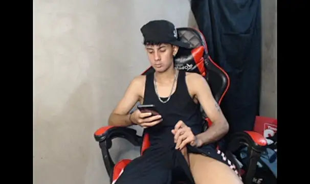Garu_hot19 Webcam-Show