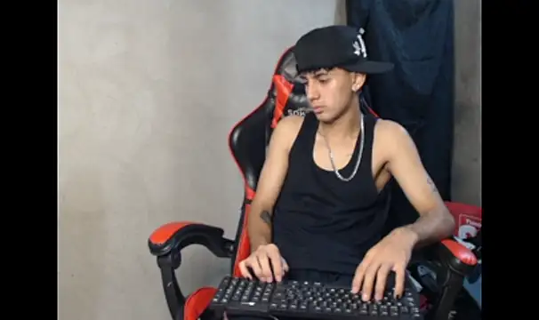 Garu_hot19 Webcamshow