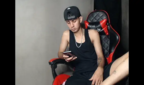 Garu_hot19n Webbikameraesitys