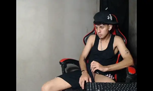 Garu_hot19's Webcam Show
