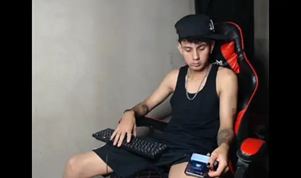 Show Webcam de Garu_hot19