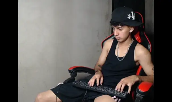 Garu_hot19 – webcam-show