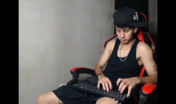 Garu_hot19 Webcamshow
