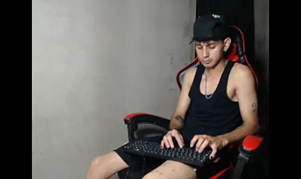 Garu_hot19 Webcam-Show