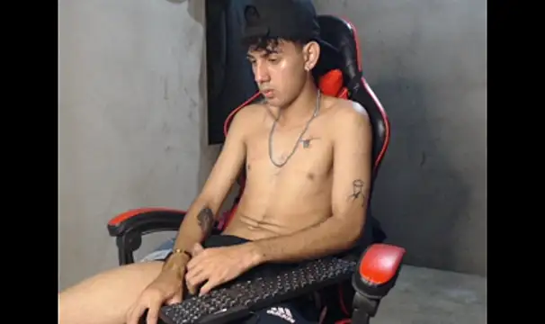 Garu_hot19 webkamerás műsora