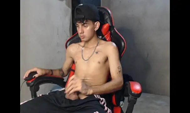 Garu_hot19n Webbikameraesitys