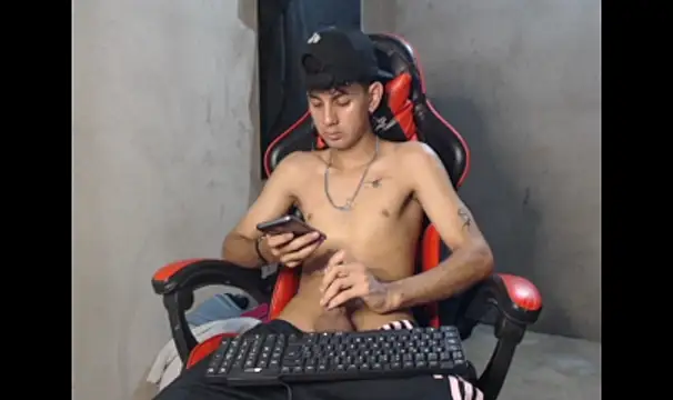 Garu_hot19 Webcamshow