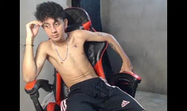 Garu_hot19n Webbikameraesitys