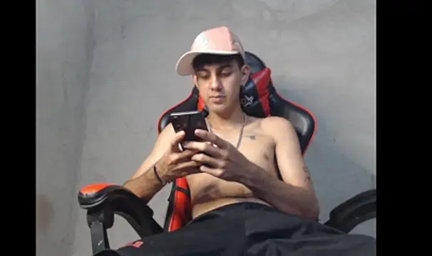 Garu_hot19 Webcam-Show