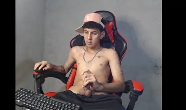 Show de Garu_hot19 na webcam