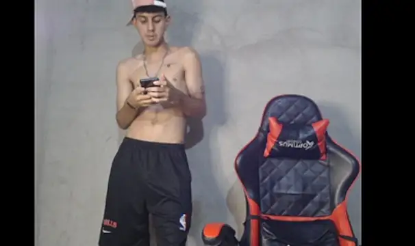 Show de Garu_hot19 na webcam
