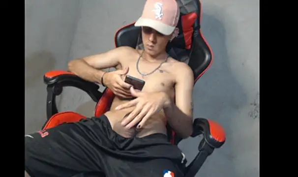 Garu_hot19 webkamerás műsora