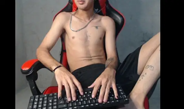 Show de Garu_hot19 na webcam