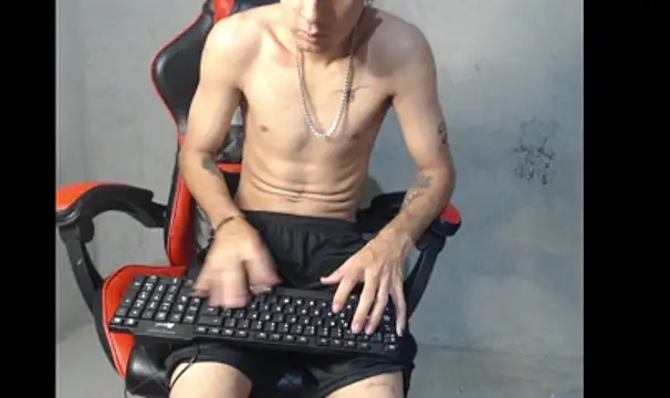 Show de Garu_hot19 na webcam