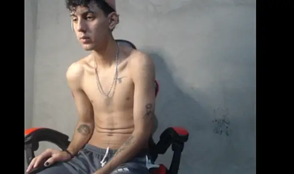 Garu_hot19n Webbikameraesitys