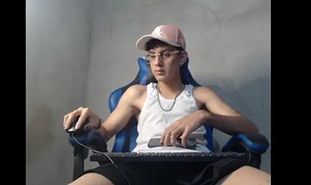 Garu_hot19 Webcam show