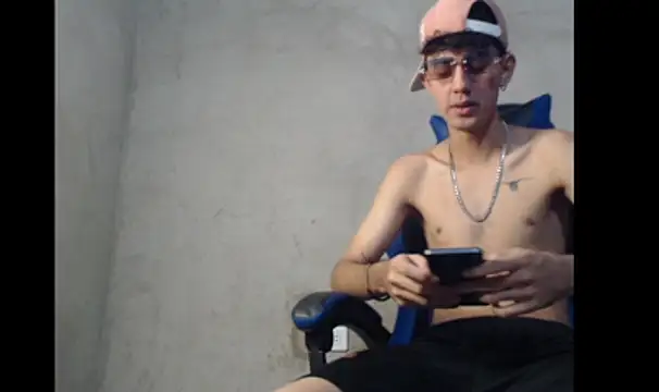 Garu_hot19n Webbikameraesitys