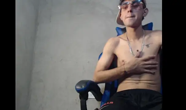 Garu_hot19 Webcam show