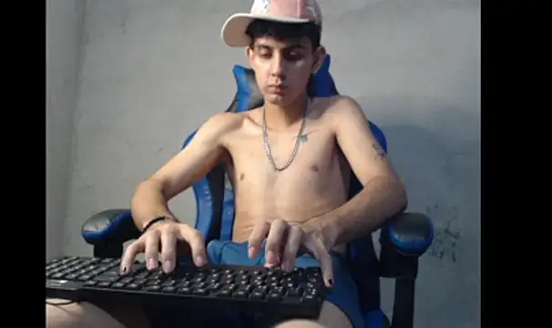 Show de Garu_hot19 na webcam