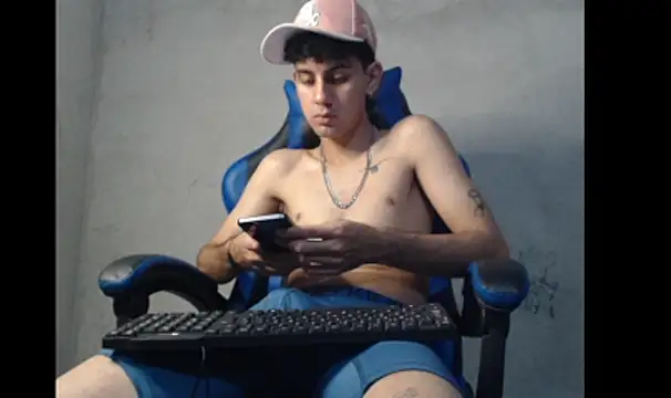 Show de Garu_hot19 na webcam