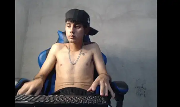 Show de Garu_hot19 na webcam