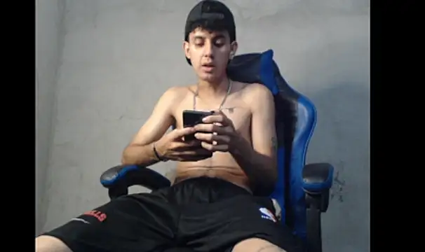 Show de Garu_hot19 na webcam