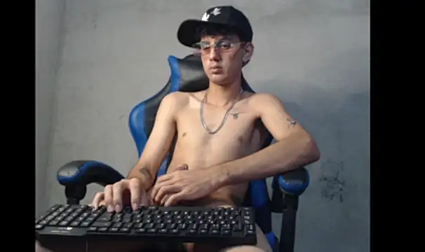 Garu_hot19 Webcamshow
