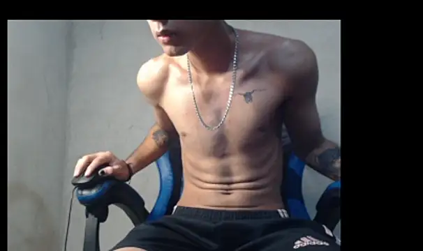 Garu_hot19 Webcam Show