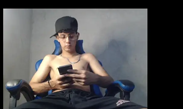 Pertunjukan Kamera Web Garu_hot19