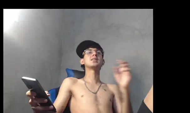 Garu_hot19 Webcam show