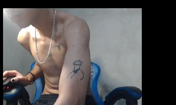 عرض كام Garu_hot19